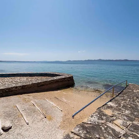 In - Zadar Riviera 7842